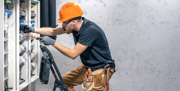 Best Local Electrician Companies  in Locust Valley, NY